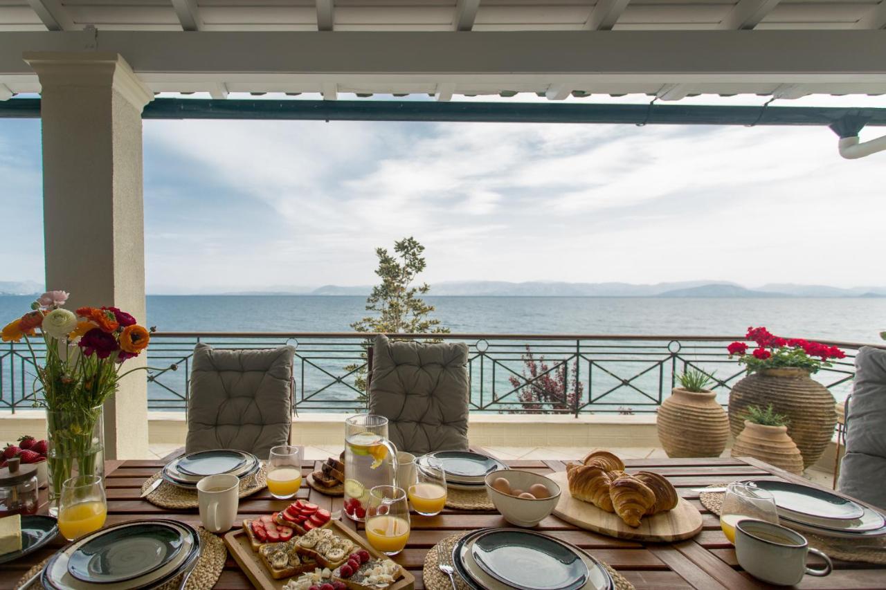 Beach Front Villa Litore Mesongí Dış mekan fotoğraf